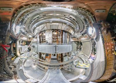 AUG In-Vessel Coil